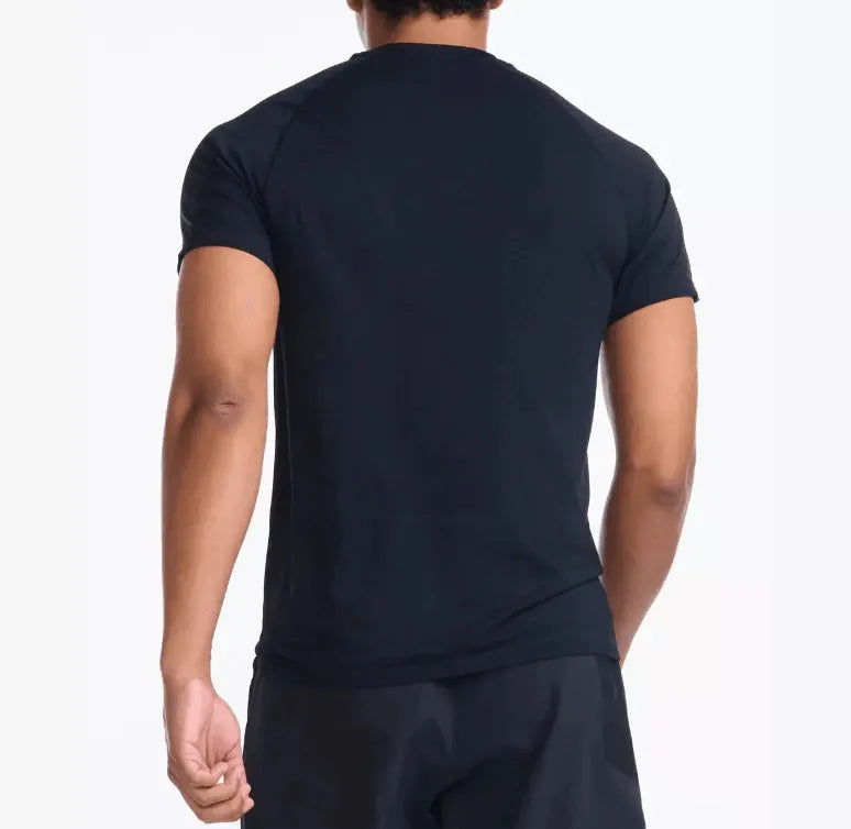 2xu Motion Tech Tee - Men's - The Triathlon Store