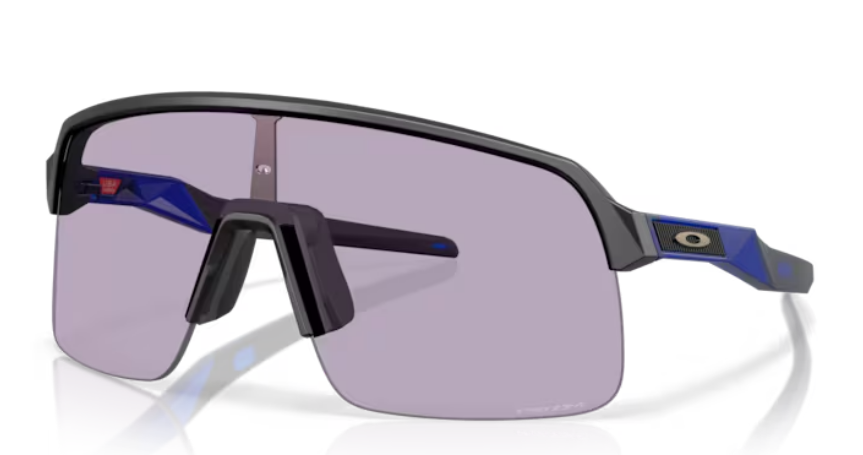 Oakley Sutro Lite