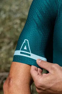 ATOHI | D-LITE | BLOC NOBLE | TRIATHLON SUIT