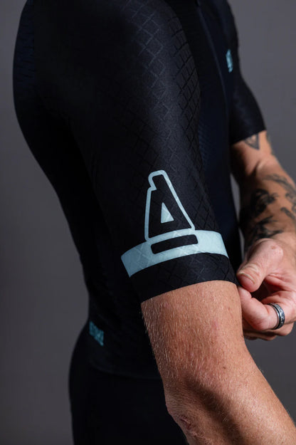 ATOHI | D-LITE | BLOC BLACK | MENS TRIATHLON SUIT